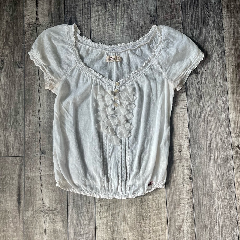 Hollister women’s top - Picture 3 of 8